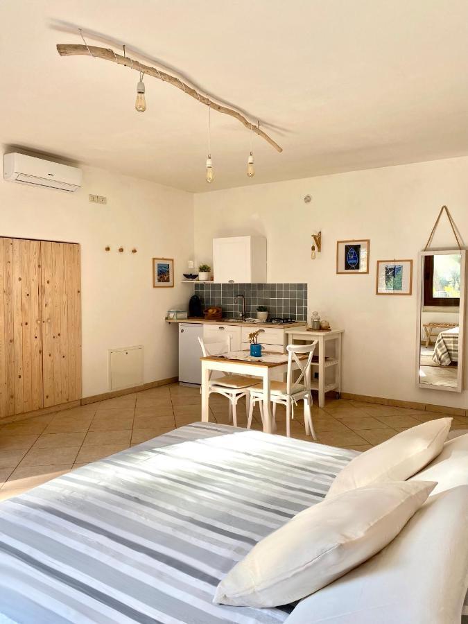 La Dimora Di Ulisse Aparthotel Santa Cesarea Terme Exteriör bild