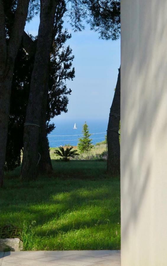 La Dimora Di Ulisse Aparthotel Santa Cesarea Terme Exteriör bild